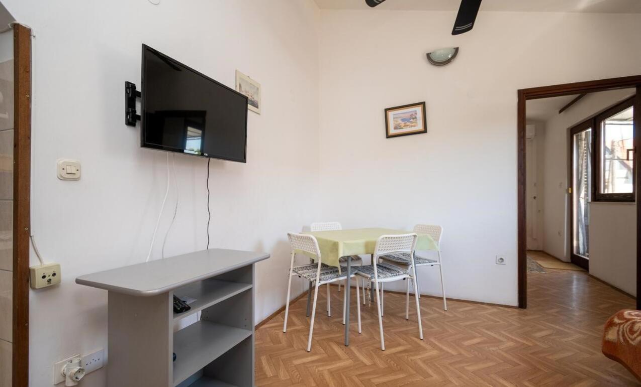 Apartmani Nik Bibinje Exterior photo